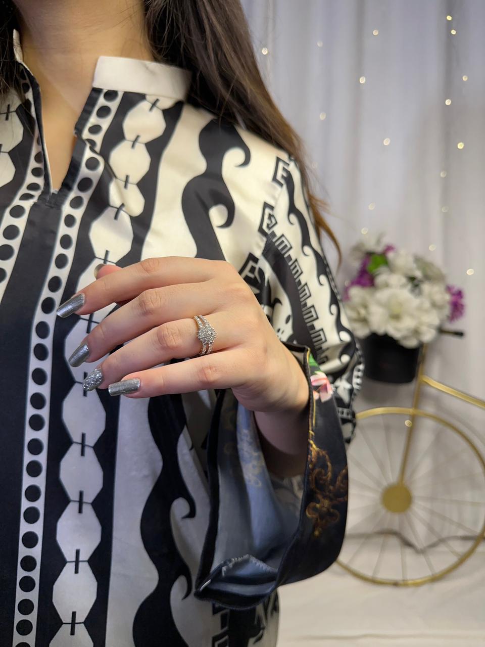 Chic Black & White Digital Print Silk 3-Piece Cord Set