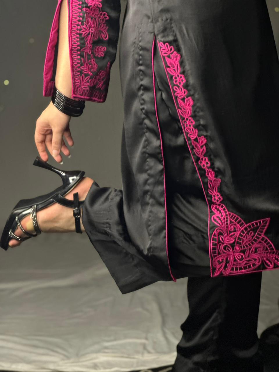 Elegant Black &amp; Magenta Silk 3-Piece Formal Suit with Machine Embroidery