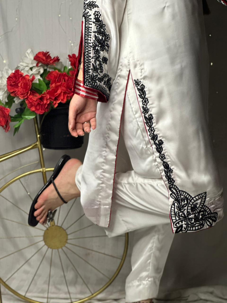 Elegant White Silk 3-Piece Suit with Black Embroidery &amp; Red Dupatta